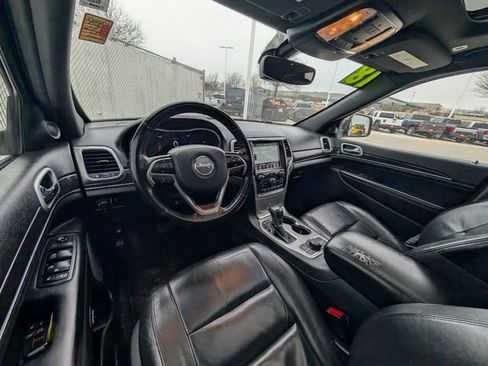 Used 2018 Jeep Grand Cherokee Limited image 7