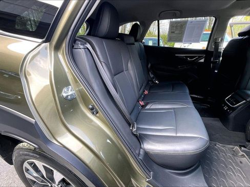 Certified 2024 Subaru Outback Limited AWD/4WD image 16