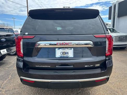Used 2023 GMC Yukon XL SLT image 8