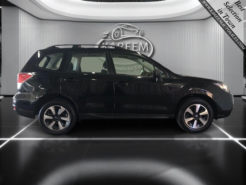 Used 2017 Subaru Forester 2.5i w/ Alloy Wheel Package AWD/4WD image 4
