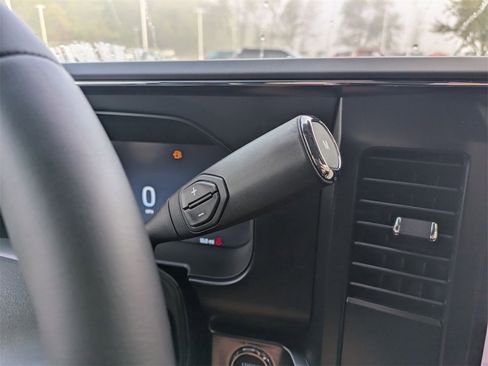 New 2026 Ford F250 Lariat image 12