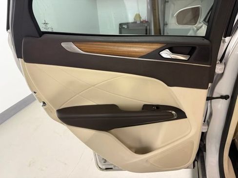 Used 2015 Lincoln MKC AWD w/ Equipment Group 102A Reserve image 25