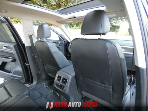 Used 2018 Volkswagen Atlas SEL AWD/4WD image 35