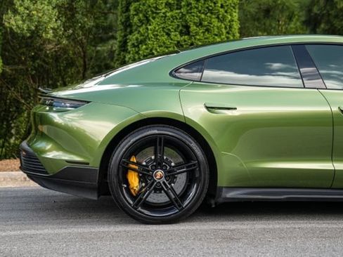 Used 2020 Porsche Taycan Turbo S AWD/4WD image 14