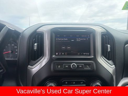 Used 2020 Chevrolet Silverado 1500 Custom w/ Custom Value Package AWD/4WD image 19