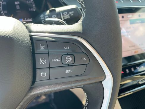 New 2026 Jeep Grand Cherokee L Limited image 34