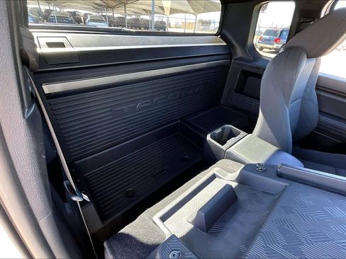 Used 2024 Toyota Tacoma SR image 17