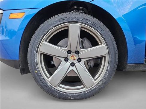 Used 2018 Porsche Macan image 24