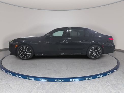 Used 2023 BMW 760i xDrive AWD/4WD image 8