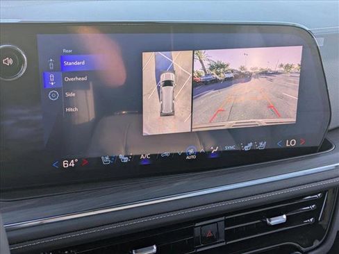 New 2025 Chevrolet Suburban Premier image 13