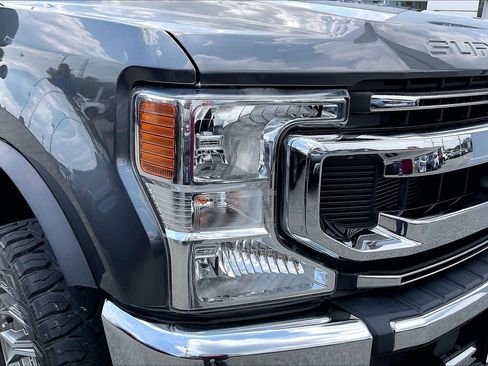 Used 2020 Ford F250 XL w/ STX Appearance Package AWD/4WD image 26