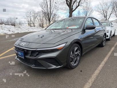 Used 2025 Hyundai Elantra Sport