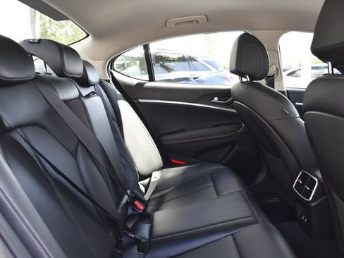 Used 2026 Genesis G70 2.5T RWD image 29