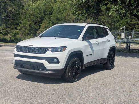 New 2026 Jeep Compass Latitude AWD/4WD image 7