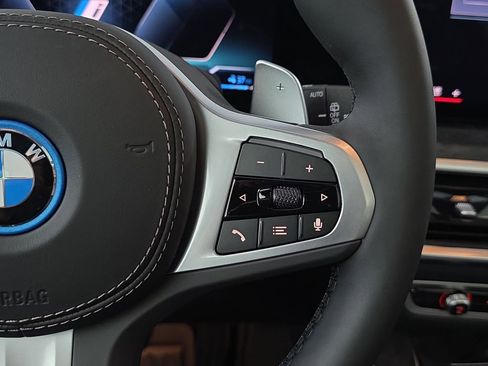 New 2026 BMW X5 xDrive50e w/ M Sport Package image 18