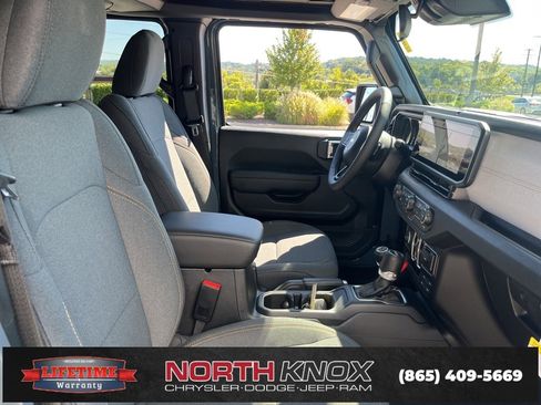 New 2025 Jeep Wrangler Unlimited Sport image 27