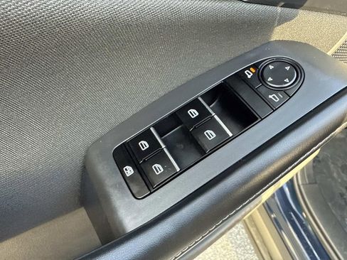 Certified 2025 MAZDA CX-30 AWD 2.5 S image 25