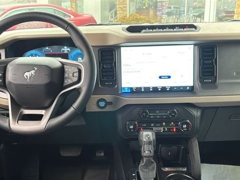 New 2026 Ford Bronco Big Bend w/ Black Diamond Package image 7