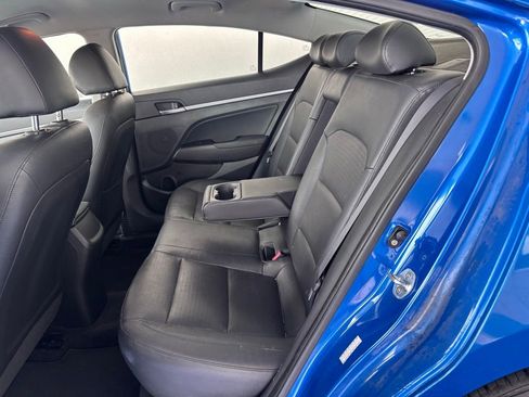 Used 2017 Hyundai Elantra Limited FWD image 14