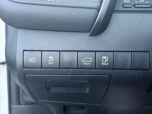 Used 2023 Toyota Camry SE w/ Convenience Package FWD image 34
