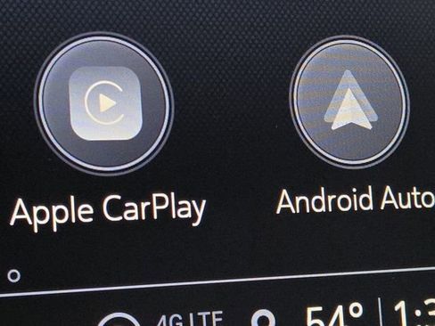 Certified 2023 GMC Acadia SLT w/ Technology Package image 6