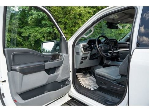 Used 2022 Ford F150 XLT w/ Equipment Group 301A Mid image 26