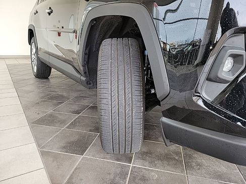 Used 2025 Toyota RAV4 Limited image 23