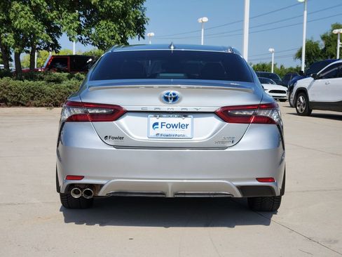 Used 2024 Toyota Camry XSE w/ Cold Weather Package FWD image 6