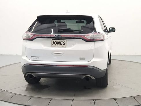 Used 2018 Ford Edge SEL w/ Equipment Group 201A FWD image 7