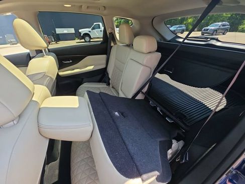 Certified 2024 Nissan Murano Platinum w/ Cargo Package AWD/4WD image 24