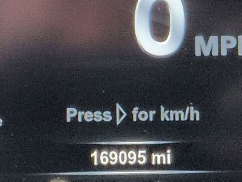 Used 2018 RAM 1500 Rebel w/ Luxury Group image 39