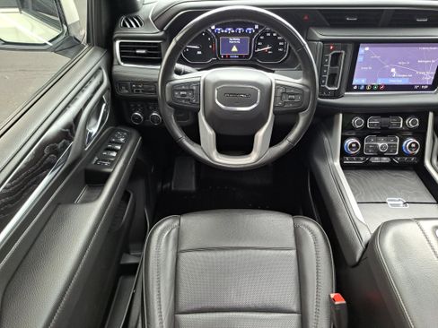 Used 2021 GMC Yukon Denali image 11