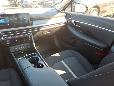 Used 2024 Hyundai Sonata SEL image 13