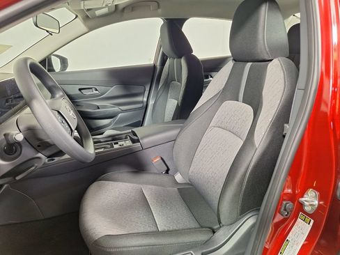 Used 2026 Nissan Sentra SV w/ Floor Mat Package FWD image 13