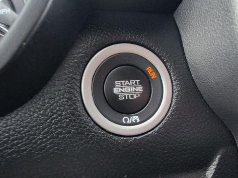 Used 2022 RAM 1500 Big Horn image 30