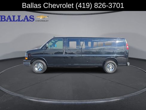 Certified 2016 Chevrolet Express 3500 LT w/ LT Preferred Equipment Group image 5