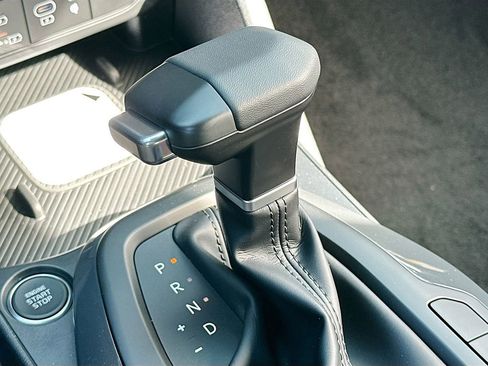 New 2025 Kia K4 GT-Line image 17