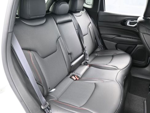 New 2026 Jeep Compass Trailhawk image 36