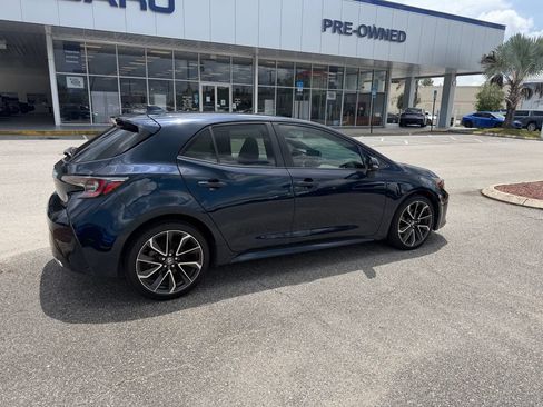 Used 2022 Toyota Corolla XSE FWD image 3