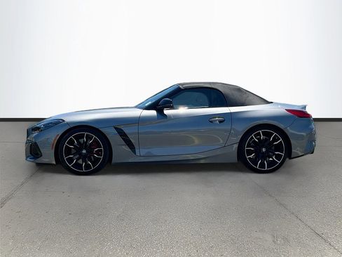 Used 2025 BMW Z4 M40i w/ Edition RWD image 4