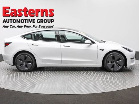 Used 2023 Tesla Model 3 Standard Range RWD image 4