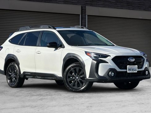 Used 2024 Subaru Outback Onyx Edition XT image 2