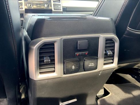 Used 2021 Ford F450 Platinum w/ FX4 Off-Road Package image 29