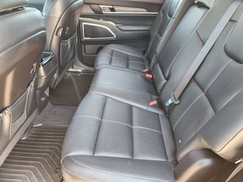 Certified 2022 Kia Telluride EX image 30