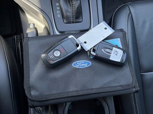 Used 2020 Ford Ranger Lariat image 34