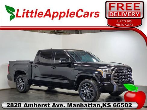 Used 2023 Toyota Tundra Platinum image 1