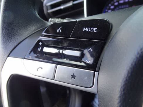 Used 2024 Hyundai Tucson SEL FWD image 18