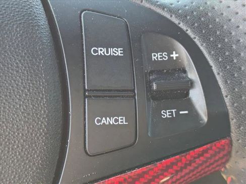 Used 2015 Hyundai Genesis 3.8 image 12