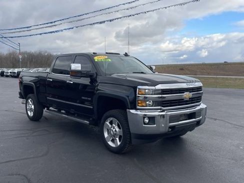 Used 2016 Chevrolet Silverado 2500 LTZ w/ Duramax Plus Package image 7