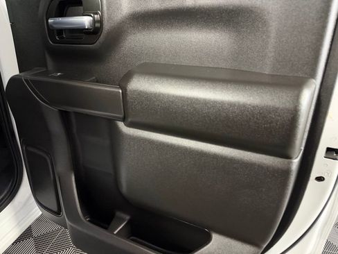 Used 2025 Chevrolet Silverado 1500 Custom Trail Boss image 28